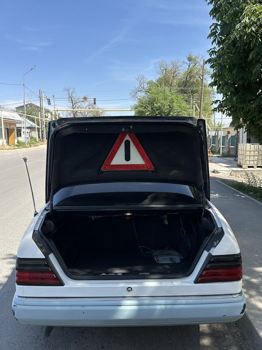 Mercedes Benz 220 автомат