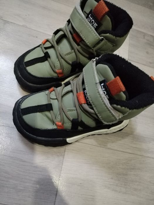 Ботинки демисезон 28 рр