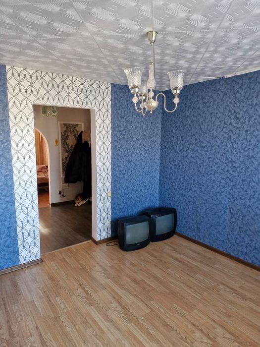 Продам 4х комнатную квартиру