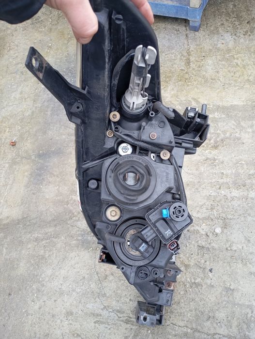 Фарове Mazda 5 2006