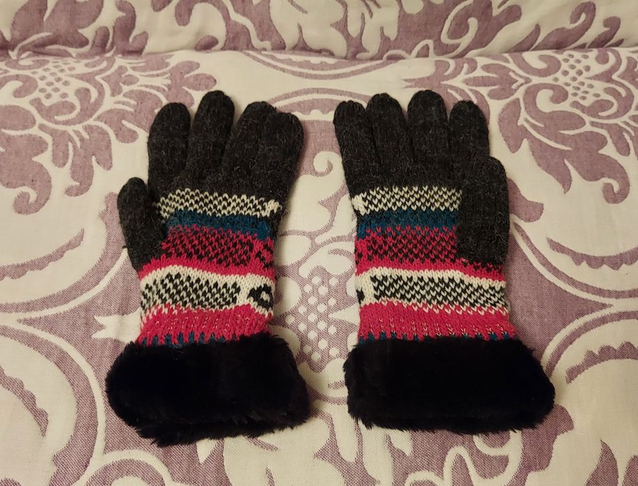 Варежки детские шерстяные