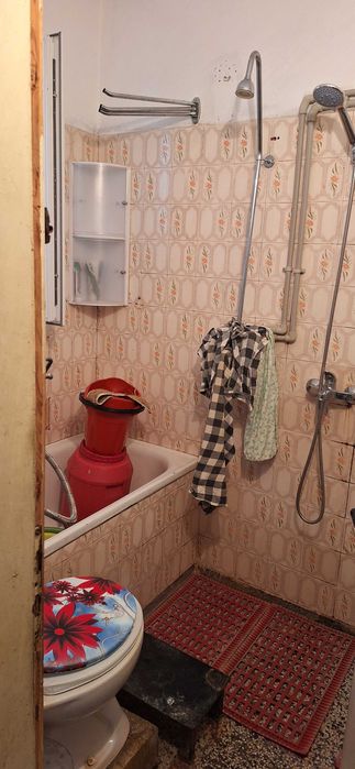 Стая от апартамент, гр В.Търново, кв. Бузлуджа.