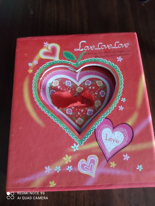 Фотоальбомы и рамка новые