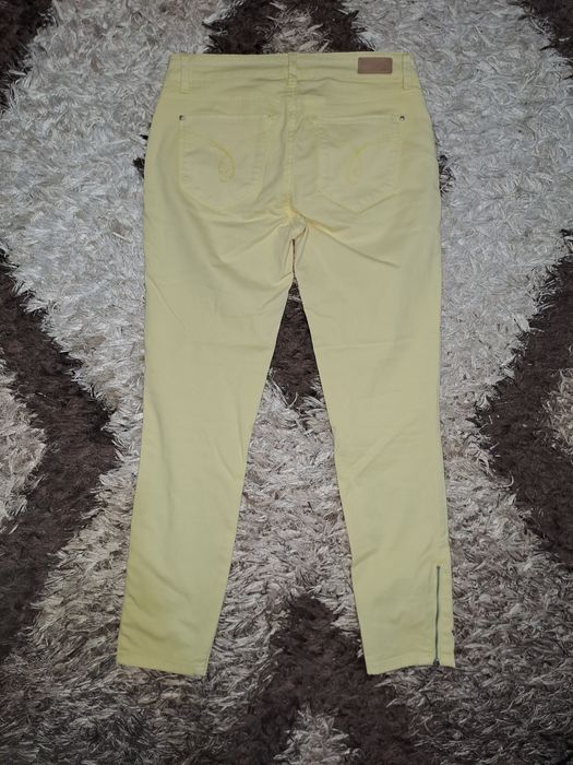 Женские Брендовые джинсы