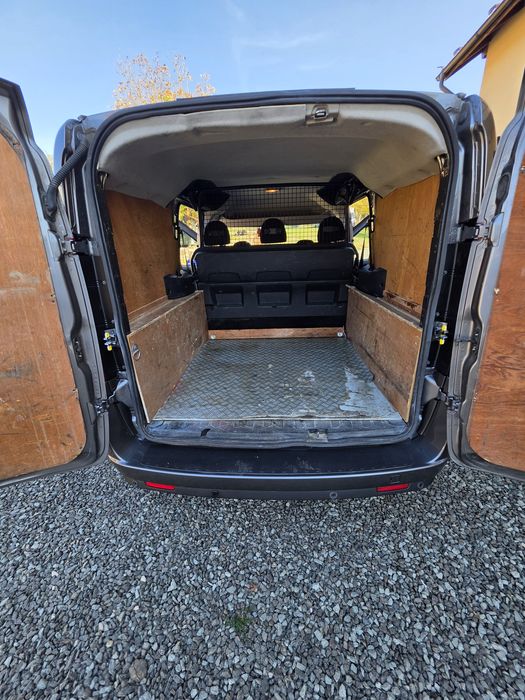 FIAT Doblo 2017 — imagine 4