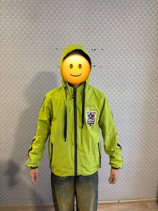 Продам ветровку подростковую, 42-44