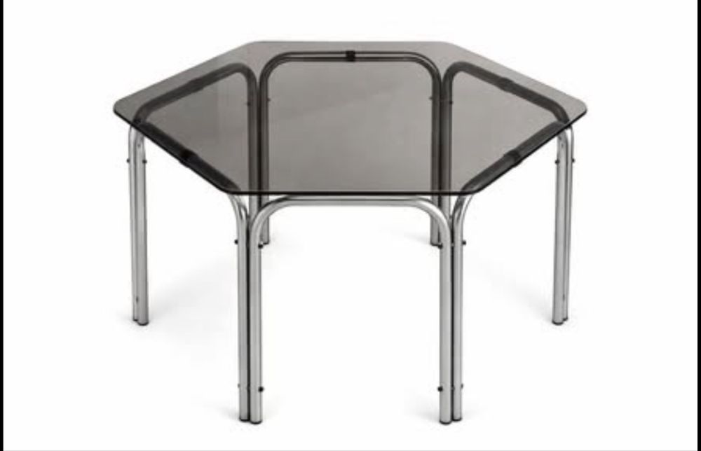 Masă din sticlă fumurie hexagonală – Design danez anii ’80