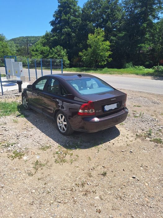 Vând Volvo S40 , preț 4500 lei, negociabil