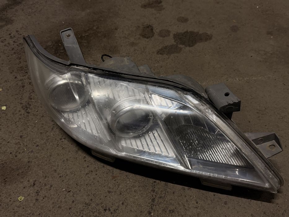 Камри 40 фары отличный