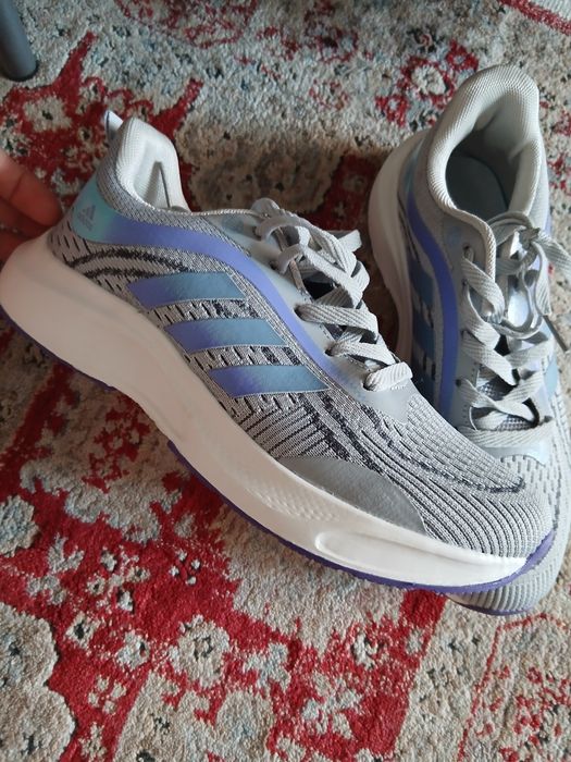 Кроссовки Adidas