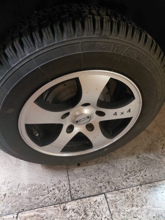 LADA  нива урбан