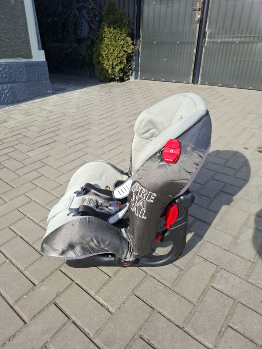 Vand scaun auto pentru copil