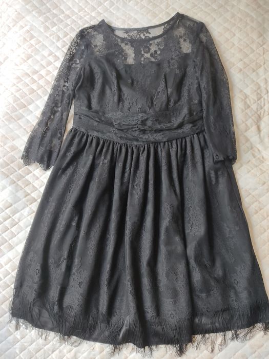 Платья женские разные