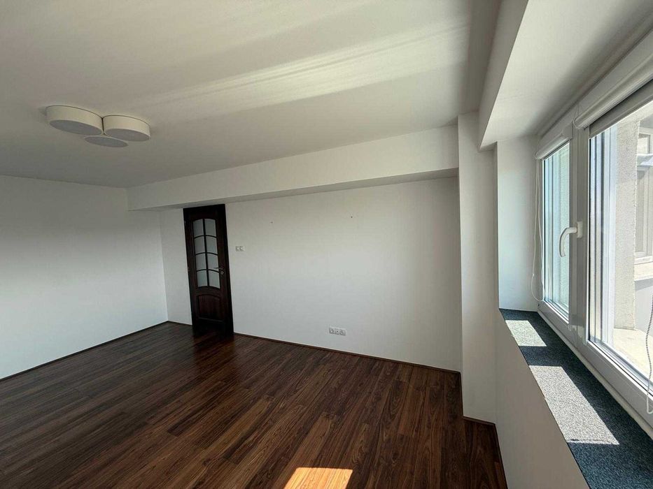 APARTAMENT PANORAMIC – 3 camere – 92 mp – Parcul Tineretului – CALEA VĂCĂREȘTI
