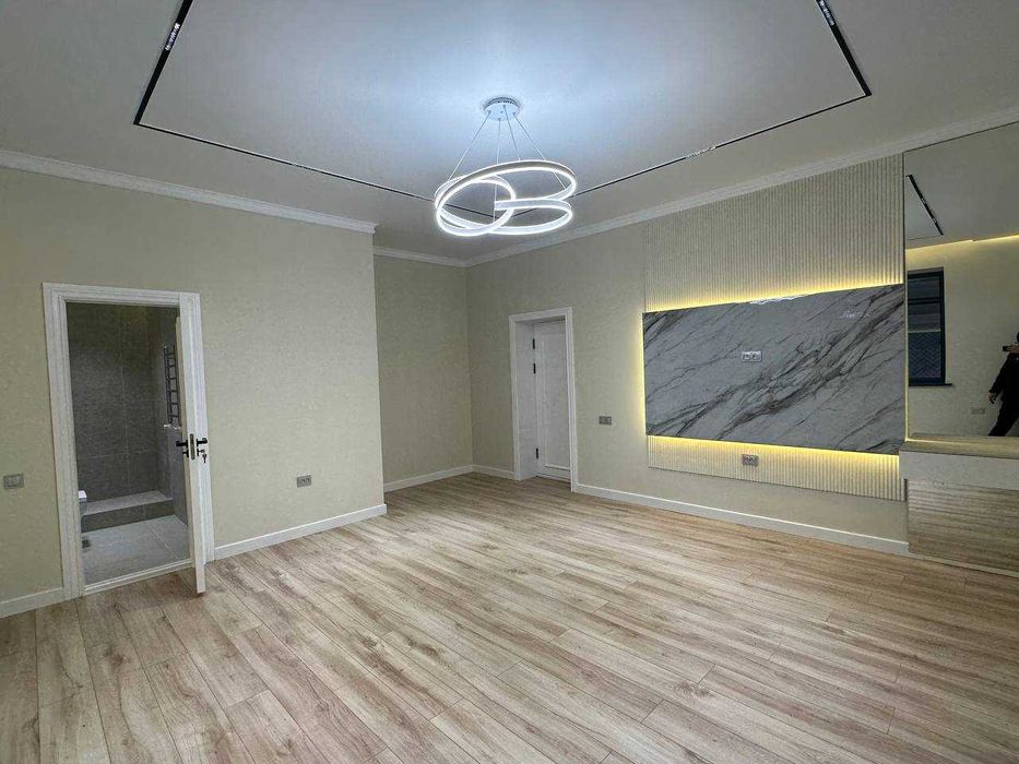 Гулистон 3да янги ховли сотилади