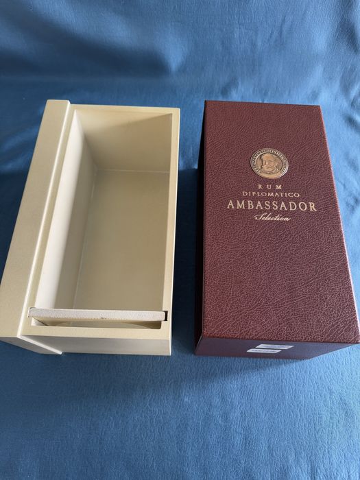 Кутия от Ром Дипломатико Амбасадор , Diplomatico Ambassador