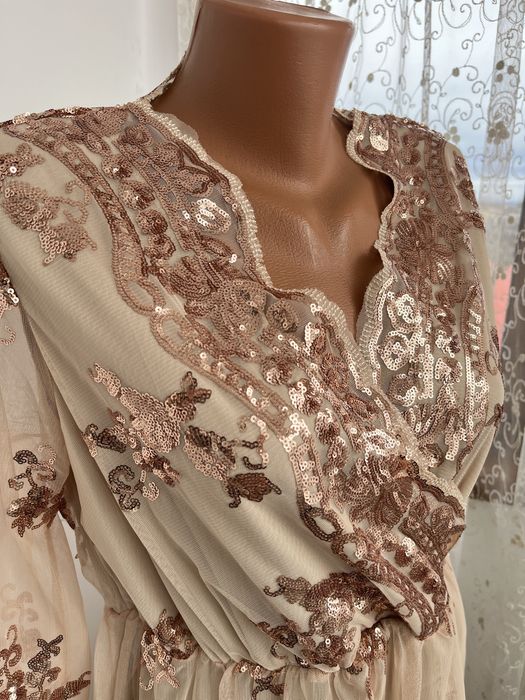 Rochie cu paiete marime M