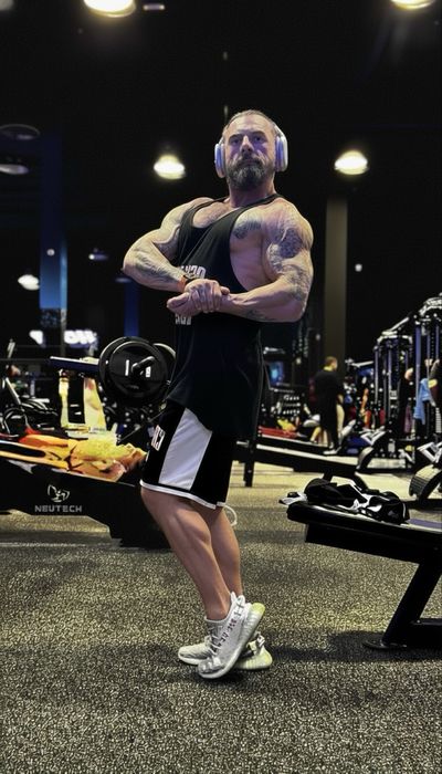 Antrenor Fitness si Bodybuilding