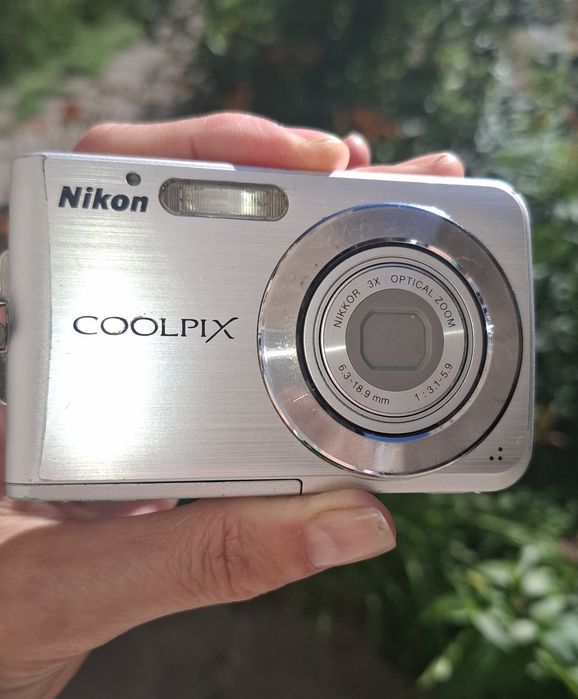 Nikon Coolpix S210 компактен дигитален фотоапарат