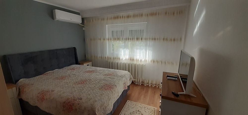 Inchiriez : apt 3 camere Tudor Vladimirescu et 1