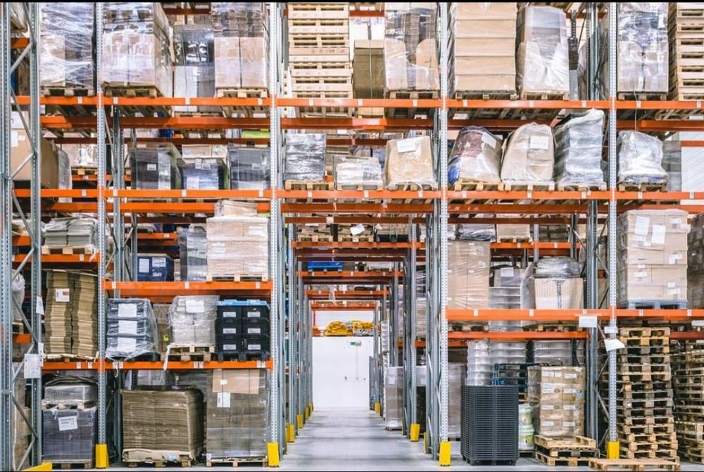 Rafturi metalice de euro paleti si lucruri usoare