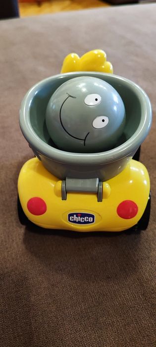 Машинка CHICCO !