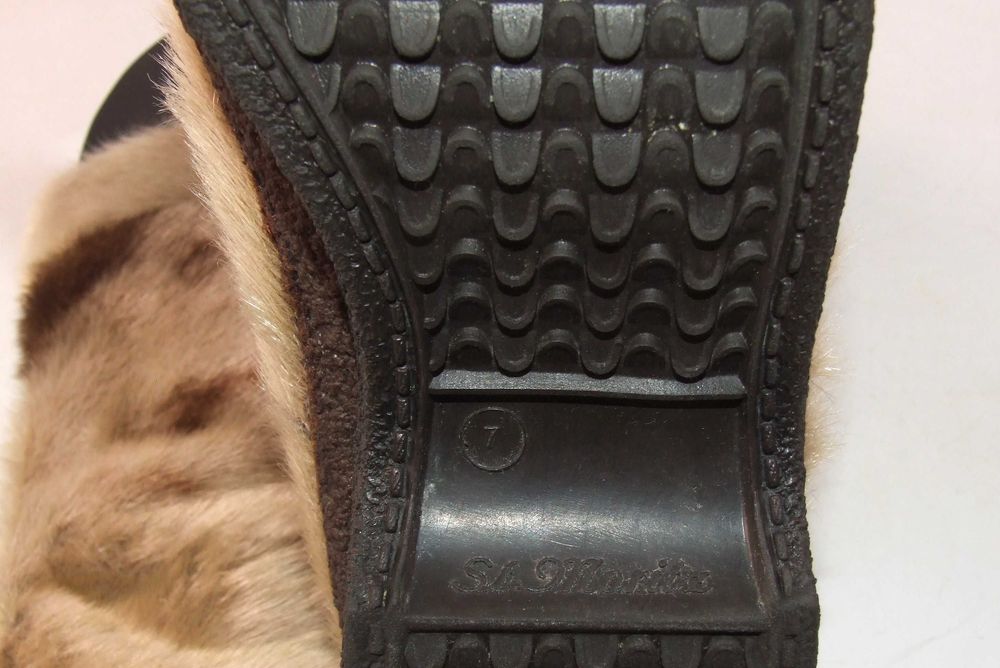 Ghete, botine, apres ski ST. MORITZ, blana foca, mas 39, ca NOI