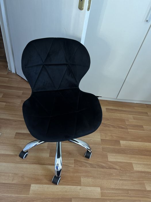 Scaun birou negru