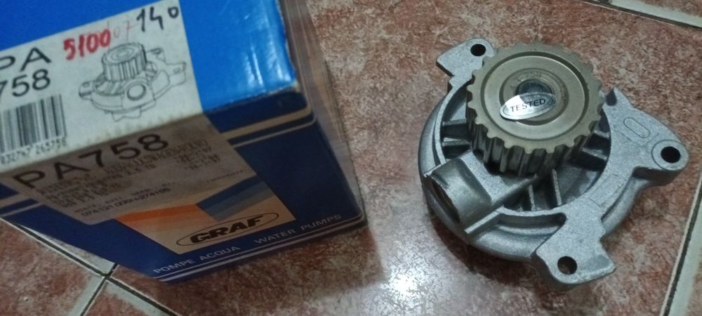 Vand Pompa apa,NOUA,vw T4,crafter,Lt,volvo