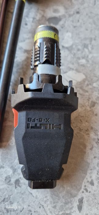 Hilti pistol de cuie pe capse