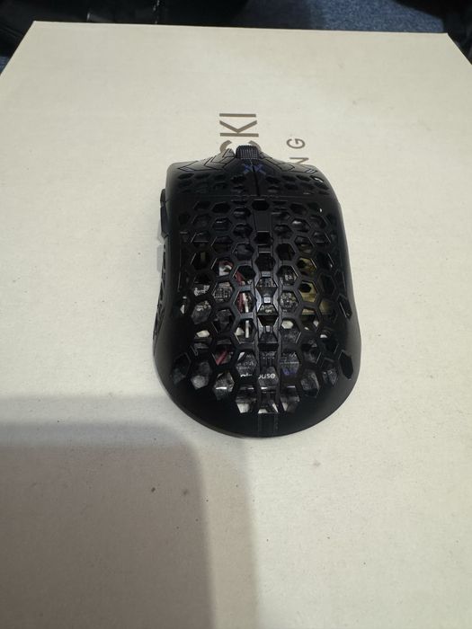 Finalmouse UltralightX Lipn [Medium]