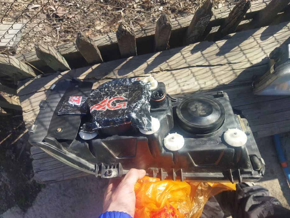 Продам фары на Даф 105