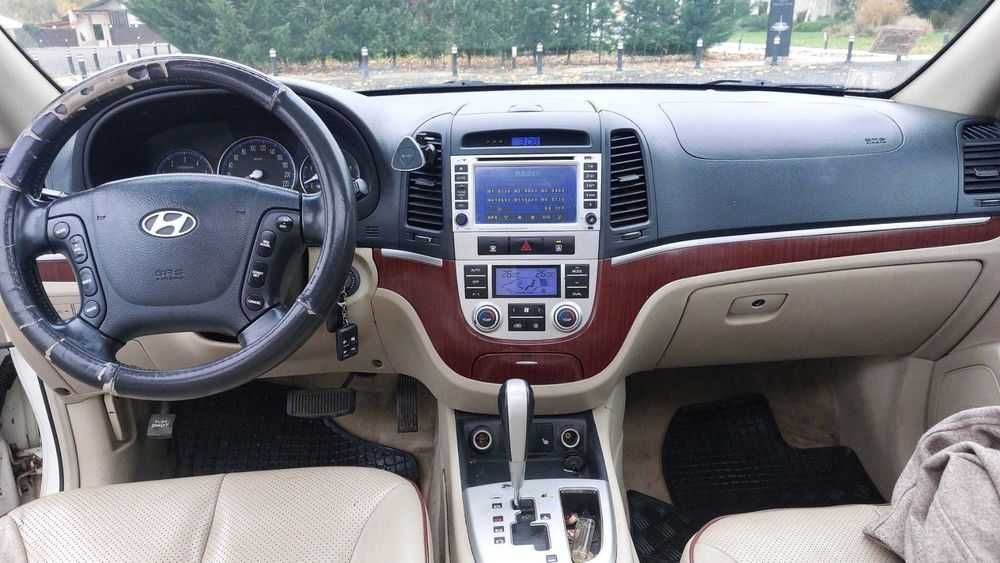 Hyundai Santa Fe alb