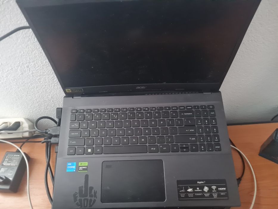 vând setup gaming