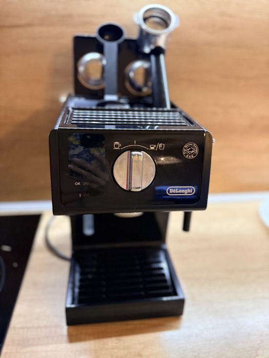 Espressor manual De'Longhi ECP 31.21, 1100W, 15 bari, 1.1 l, Negru