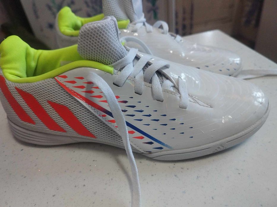 Ghete fotbal  adidas PREDATOR EDGE 4