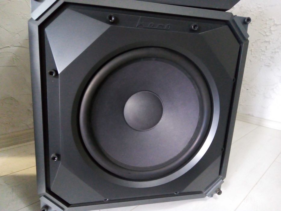 Heco P120 топ модел тонколони