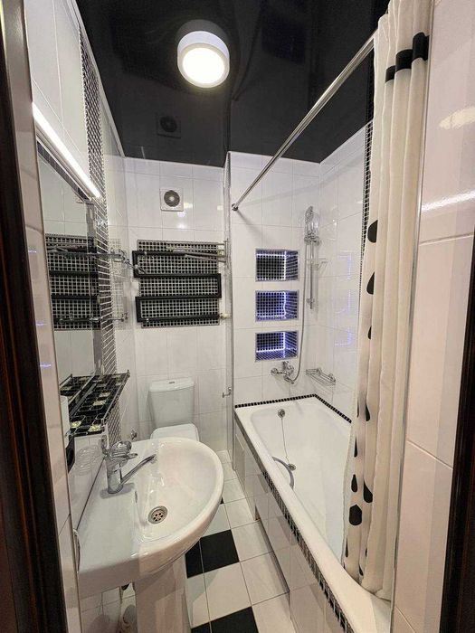 2х комнатная Шайхантахурский Район Высокопотолочка 2/2/4 Лабзак