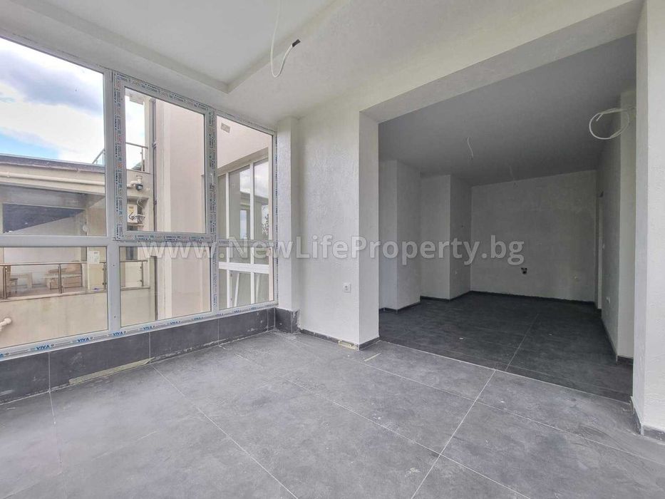 Продава се Двустаен апартамент в к.к. Слънчев бряг - 64 кв.м за 1313 €/кв.м - Снимка #6