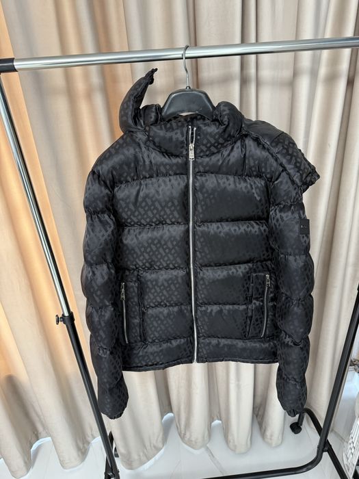 Geaca hugo boss barbat