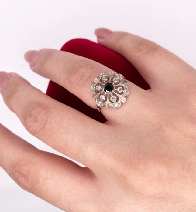 Золотое кольцо 585