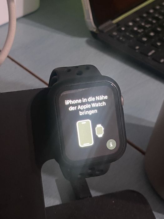 Apple Watch Series 4 Nike 44mm WiFi