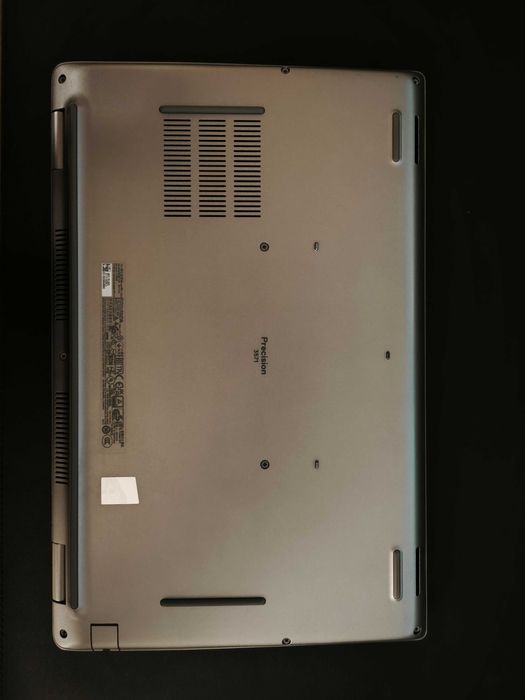 Dell Precision 3571 i5-12500H 16GB