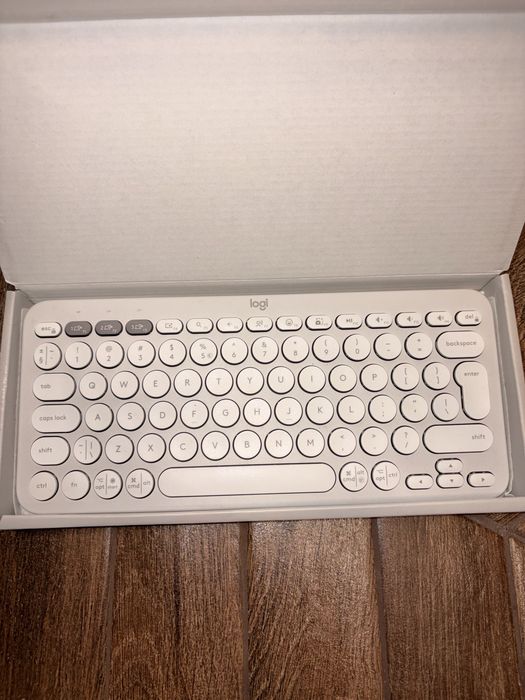 Безжична клавиатура Logitech