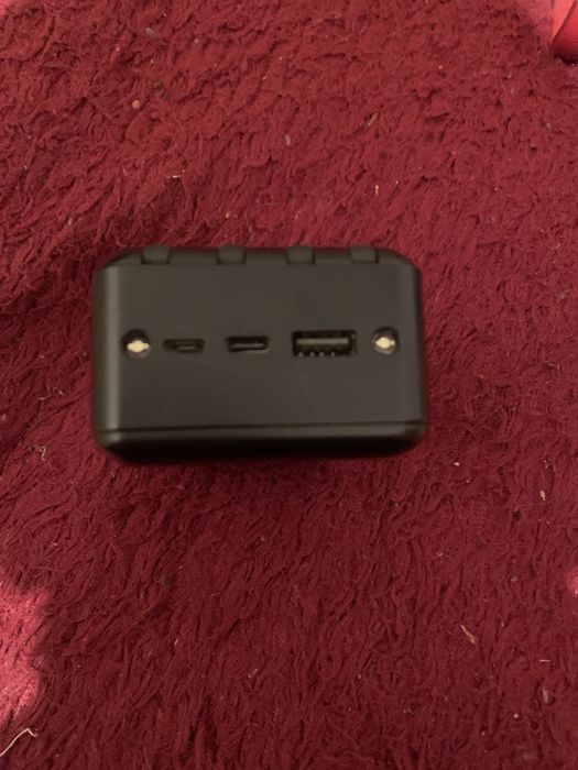 Повер банк продам