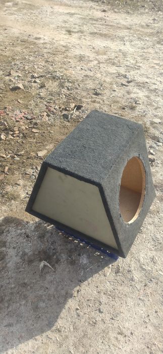 Короб под сабвуфер