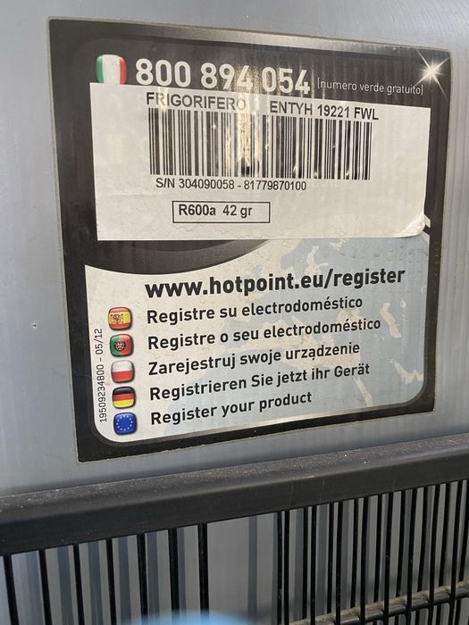 Хладилник Хотпойнт Аристон