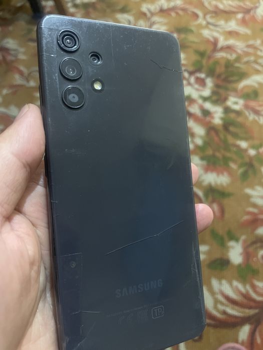 Samsung A32 продам срочно