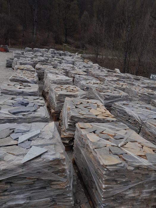 Piatra naturala de munte