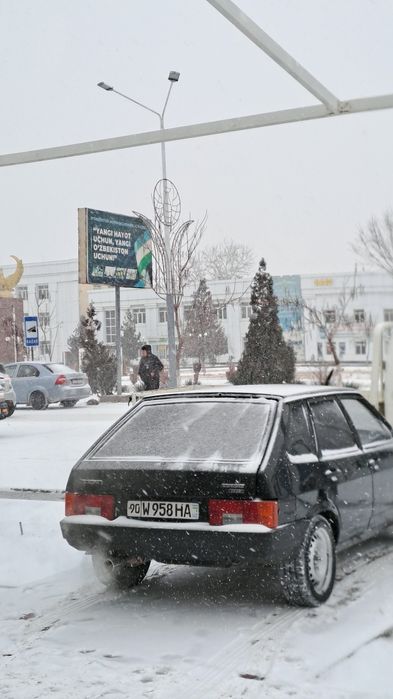 Lada 2109 sotiladi salon chexol tarpetka zor tex pasport metan